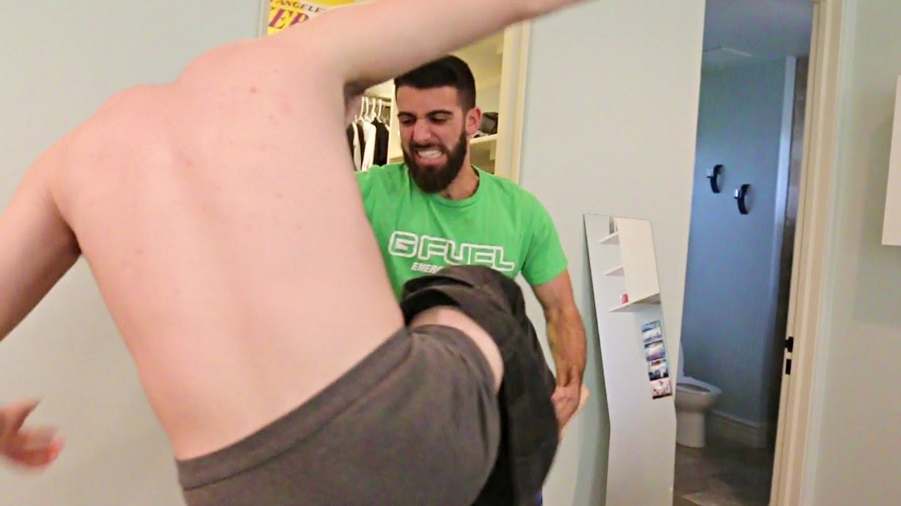 THE WORST ROOMMATE EVER...