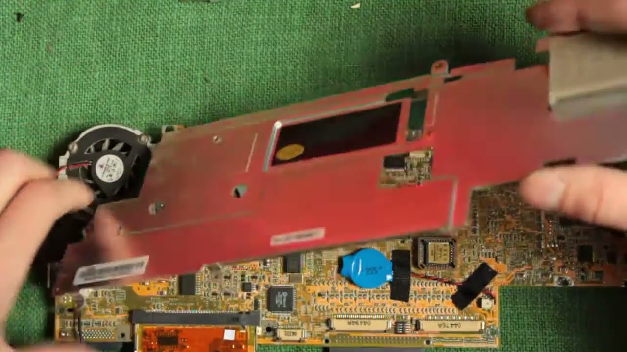 Видео инструкция по разборке ноутбука RoverBook Partner E415L