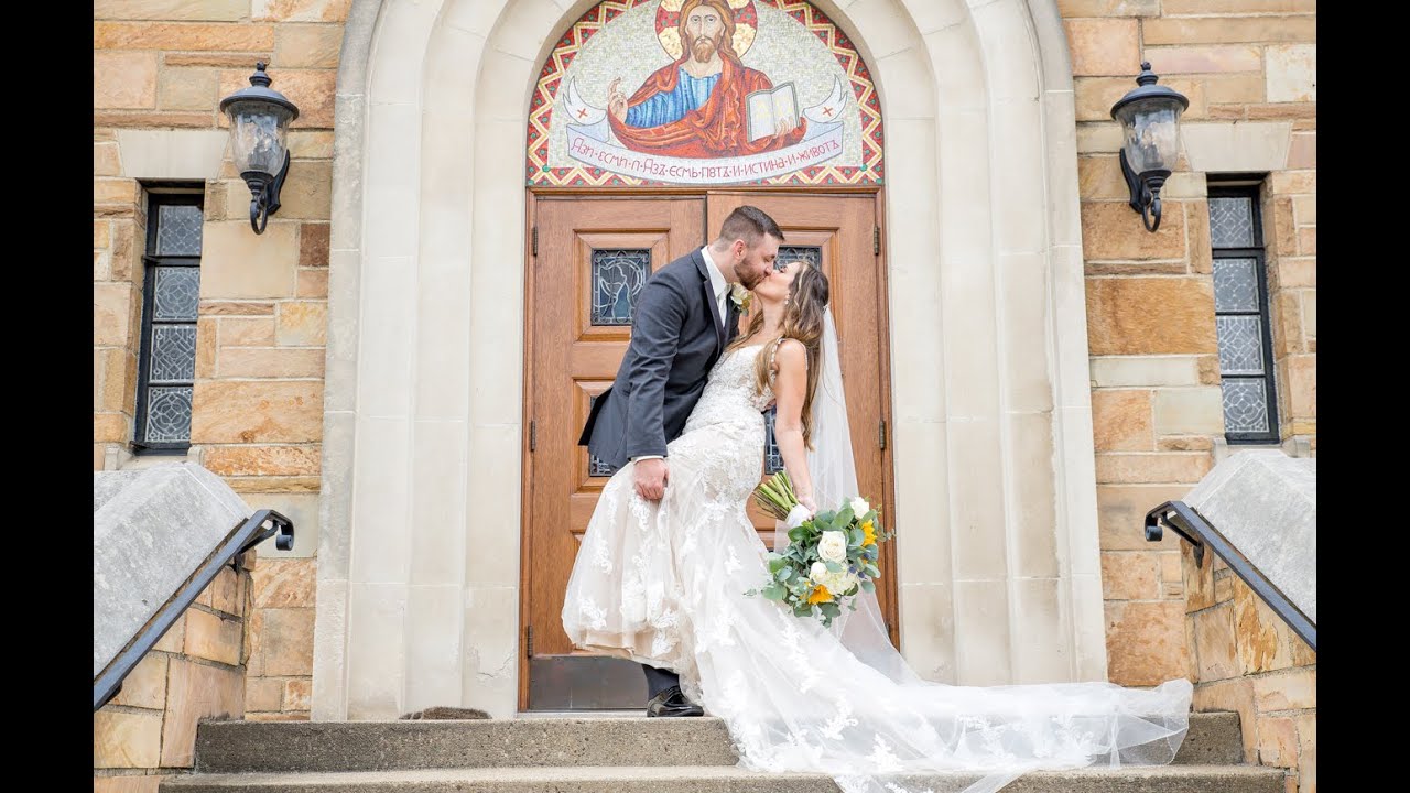 Zach & Helena's Trailer | Shannopin Country Club