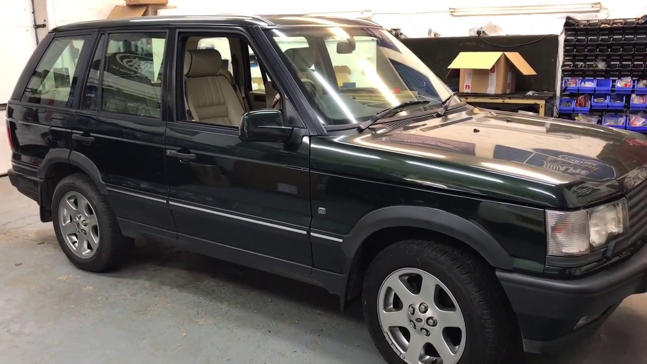 Apple Car Play in a Range Rover P38
