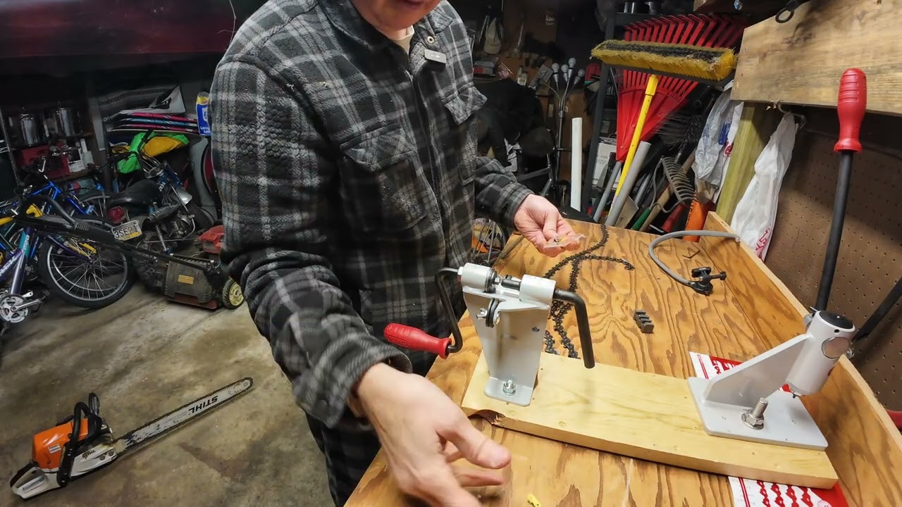 Making my own Chainsaw Chain! #37