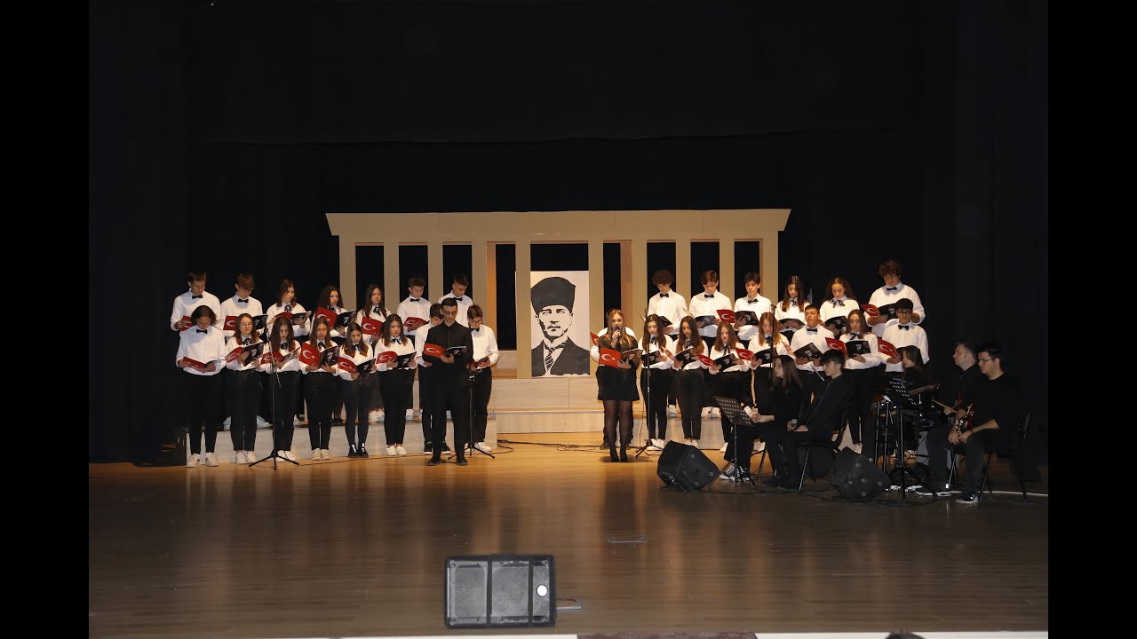 Yaşamak Atatürk’ü, Atatürk’ü söylemek! - Bahçeşehir Koleji Biga Kampüsü