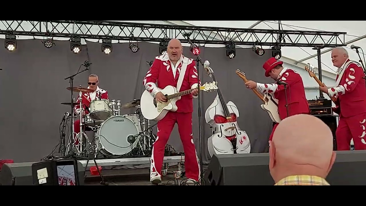 Eva(Strippan från trosa) med Larz Kristerz på Seljordfestivalen 2023 Dansnytt