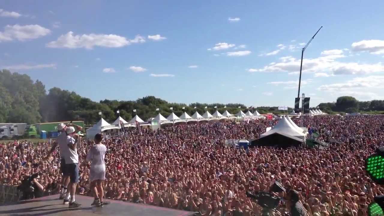 Specktors & Medina - Lågsus - 37.000 mennesker