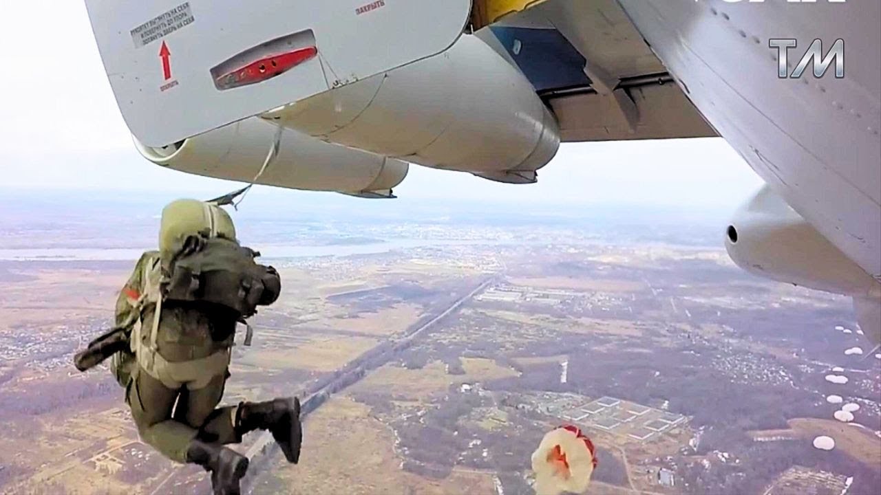 Ilyushin II-76 Aircraft Drops Hundreds of Elite Russian Air Force Troops