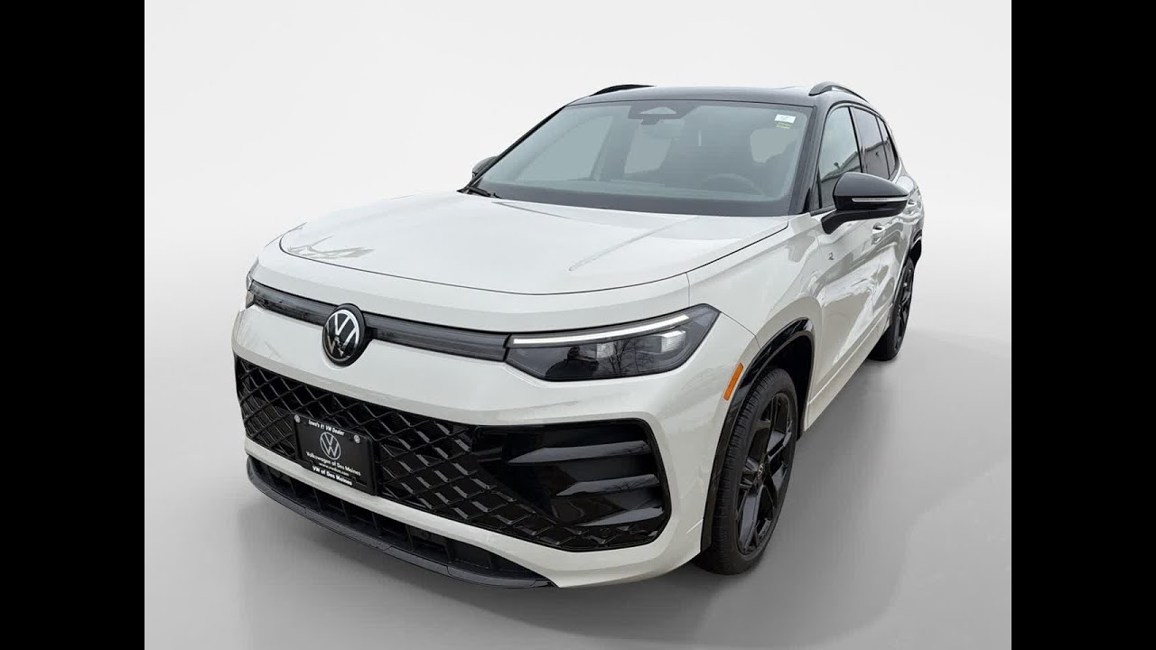 2026 Volkswagen Tiguan SE R-Line Black IA Johnston, Des Moines, Urbandale, West Des Moines, Ank...
