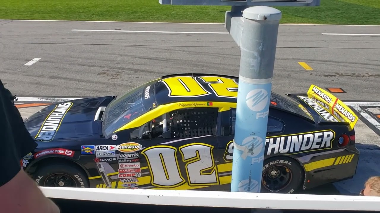 Arca Menards Series Pit Stop From Daytona - On Pit Box