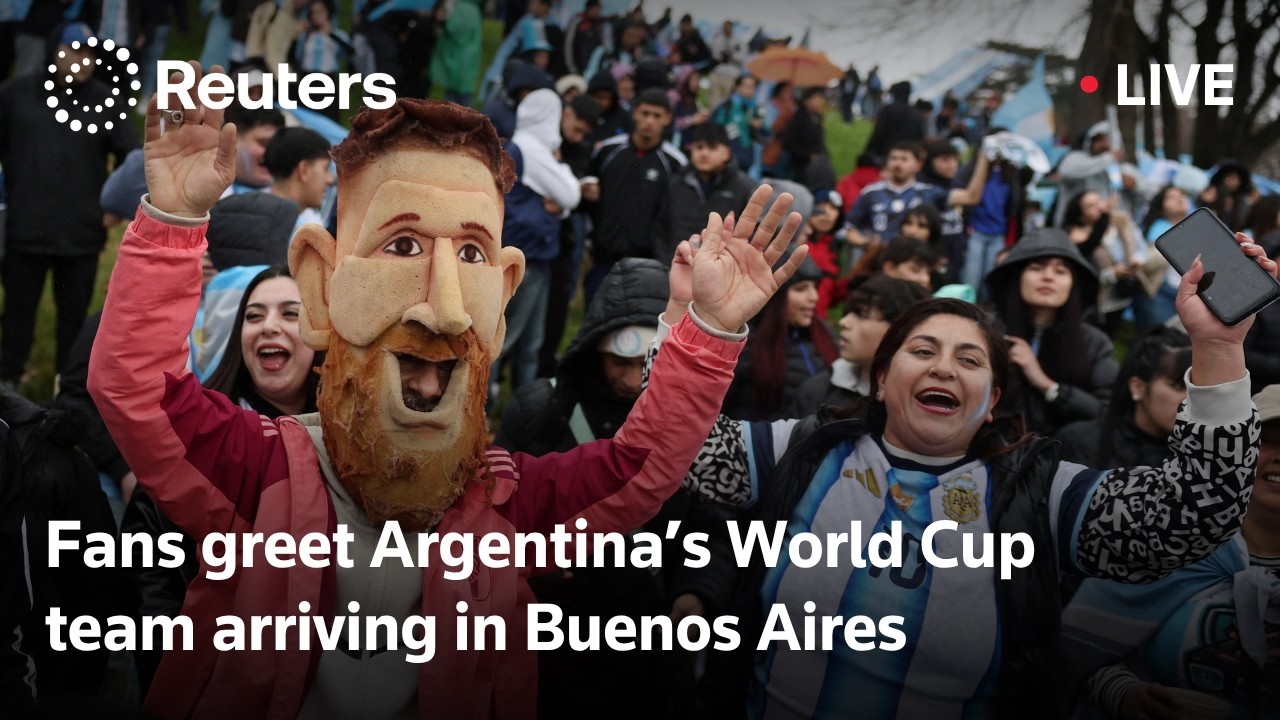 LIVE: Argentina World Cup team arrives in Buenos Aires
