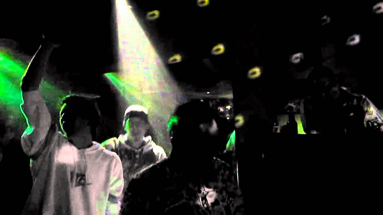 Narkotikum - Narkotikum (feat. Dj Masitty - Skreč Jeb -)Live 33 CluB