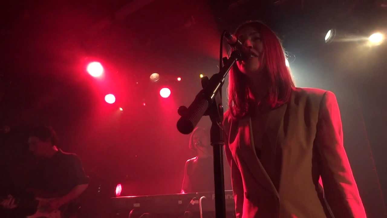 Chairlift - Amanaemonesia - Live @ La Maroquinerie - 29-02-2012