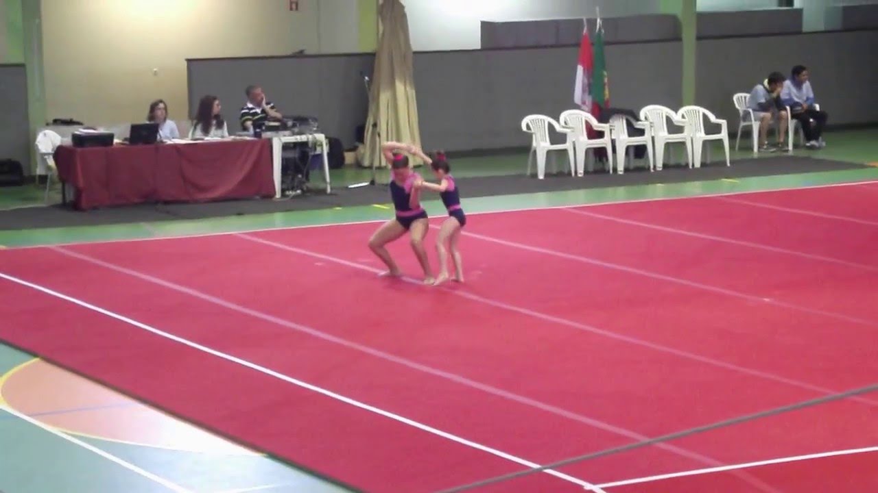 Bruna Carolina2013  Catujal