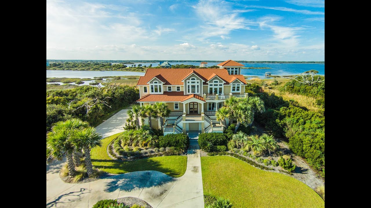 Harmonious Views and Ultimate Privacy in Topsail Beach, North Carolina