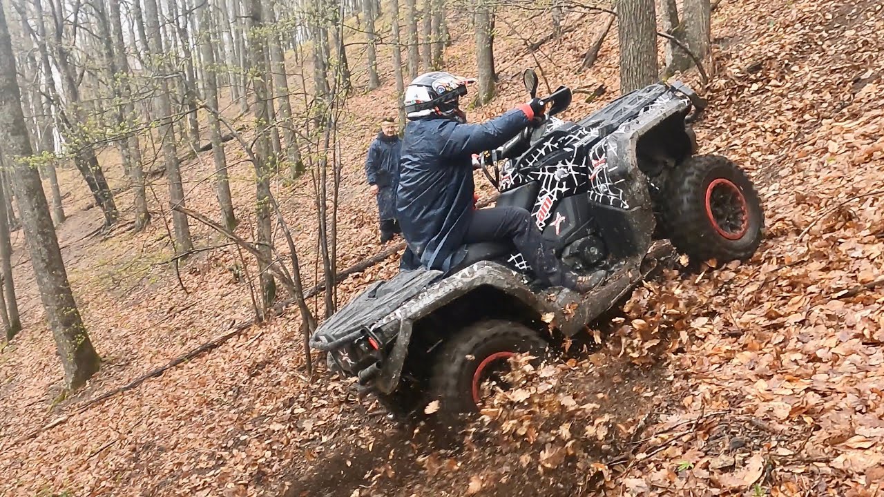 CAN AM RENEGADE vs CAN AM OUTLANDER 🚀  ATV HILL CLIMB