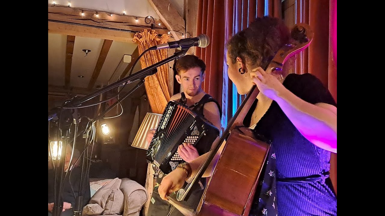 Good Habits - Running Up That Hill, live at Ryepiece Barn. 24.02.23