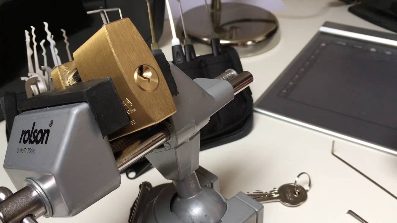(060) Shutter Locks - CISA LOGO Line 610/63 picked
