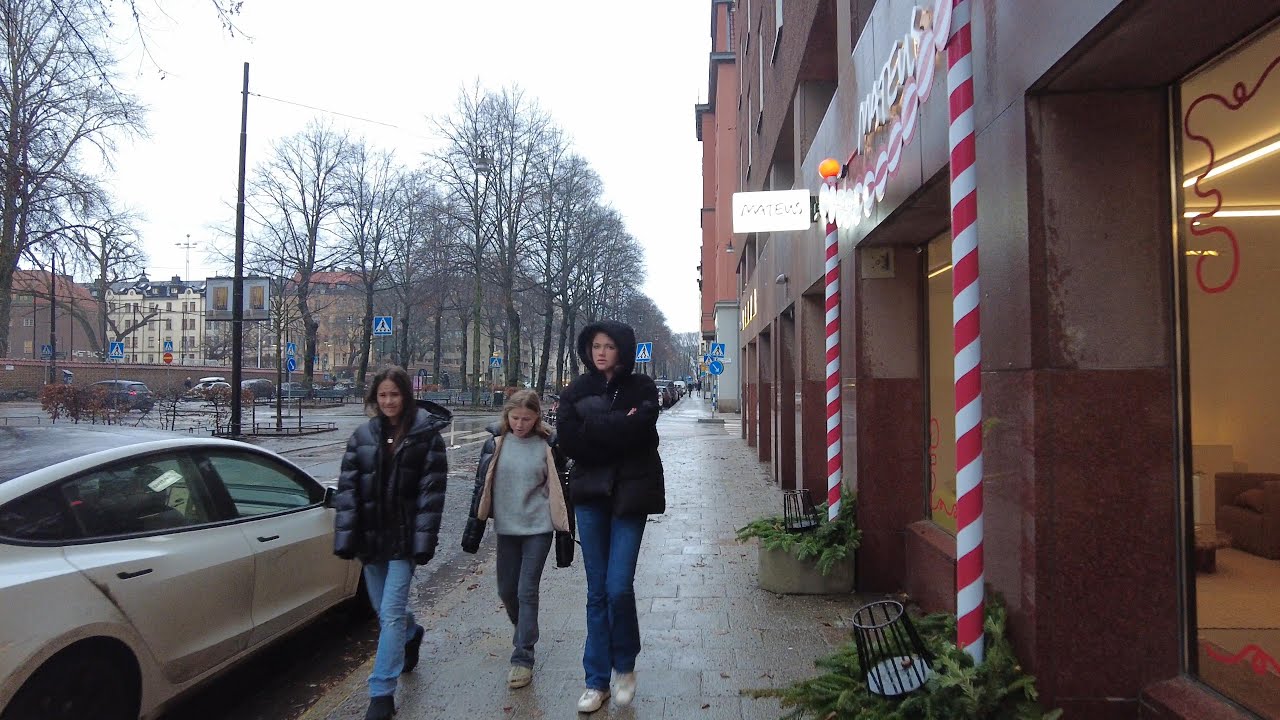 Sweden, Stockholm - 🌧 Walking in the rain | Östermalm #550