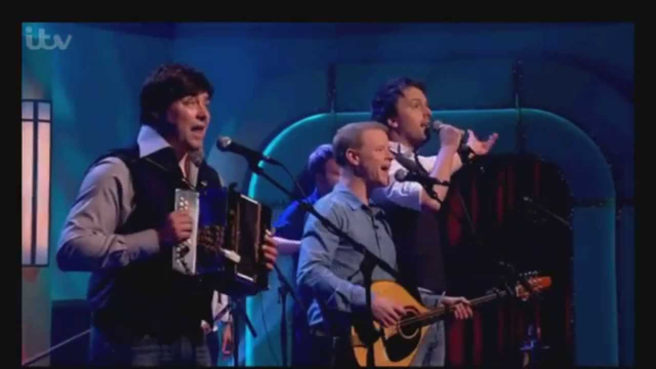 Bellowhead on Paul O'Grady Show - 'Roll Alabama'