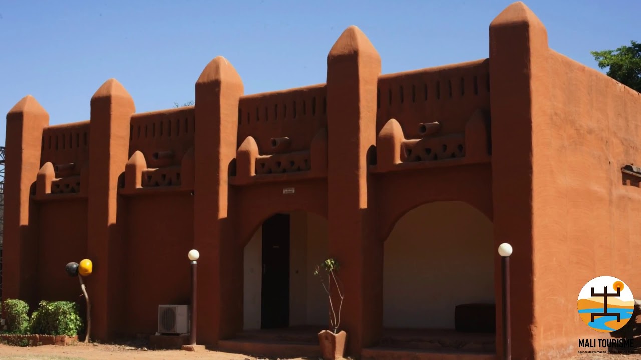 L'Architecture en terre rouge de la Région de Ségou