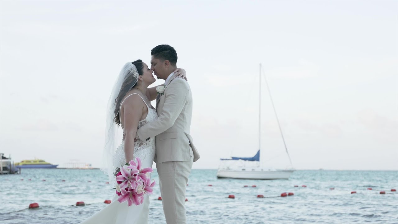 A Destination Wedding in Dreams Vista Cancun - Weddings in Mexico - The best day of my live