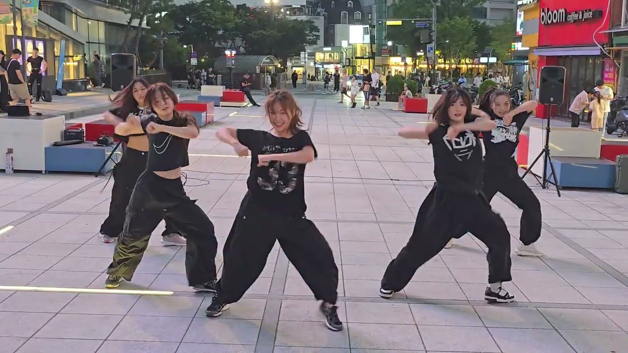 2025.08.15/연세대 상경경영대 댄스동아리 FEVER 신촌버스킹/Bicycle Ride