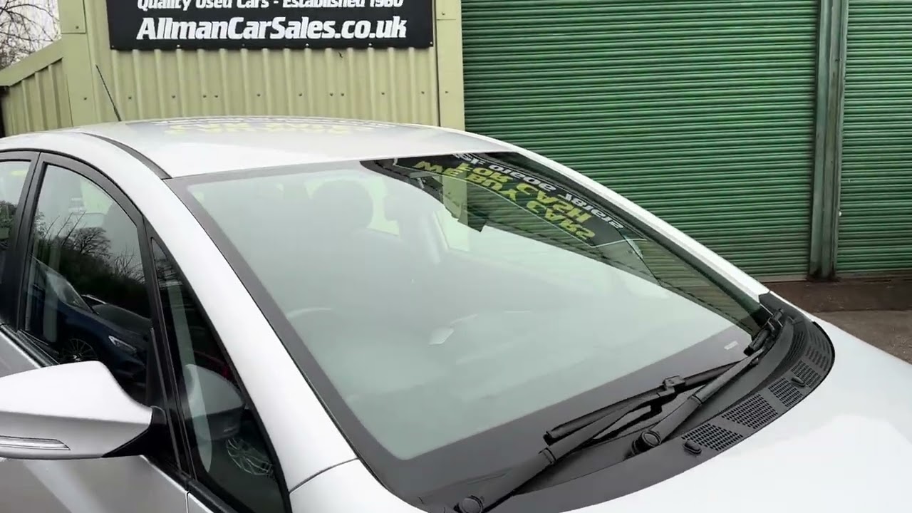 Hyundai IX20 for sale at Allman cars Cheshire 