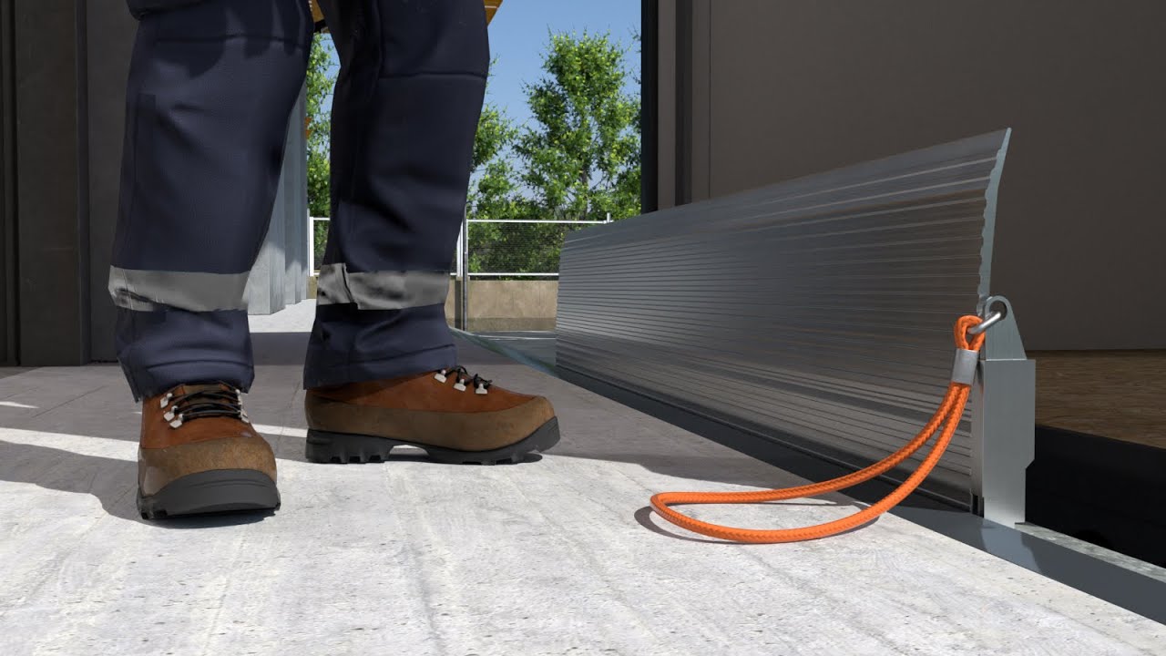 ALUMINUM SLIDING MANUAL RAMP, the easiest way to realize loading bays