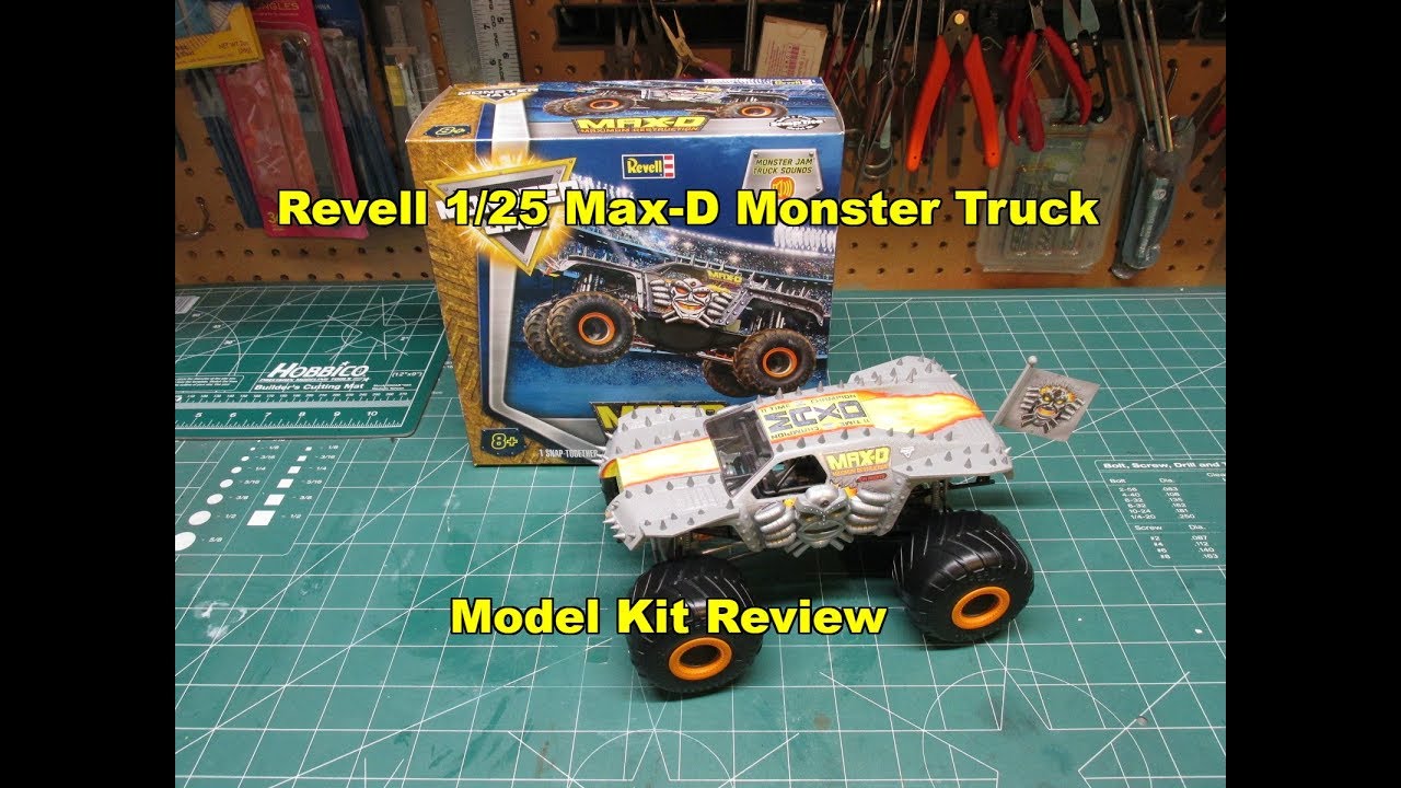 Revell 1/25 Max D Monster Truck Model Kit Review Build 85-1989