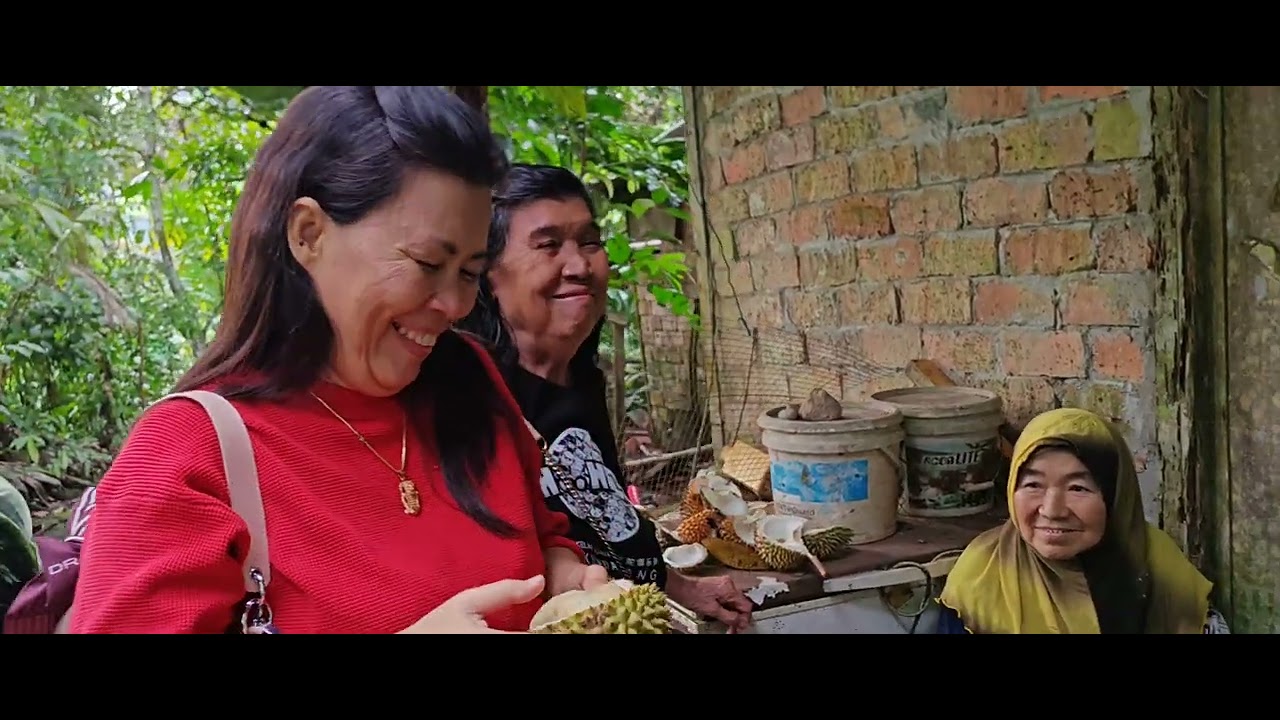 Jalan-jalan cari durian di Kampung Landeh