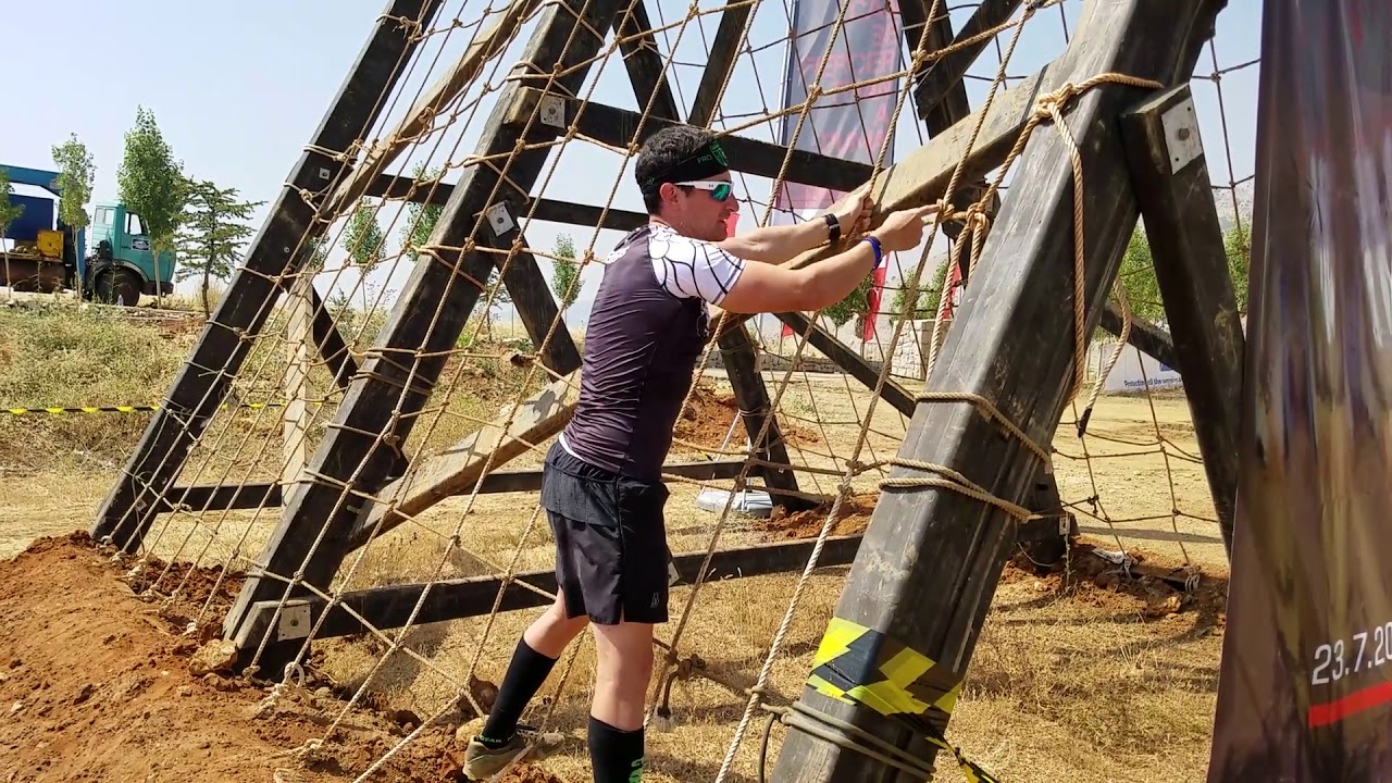 Obstacle Technique: A Frame Cargo Net