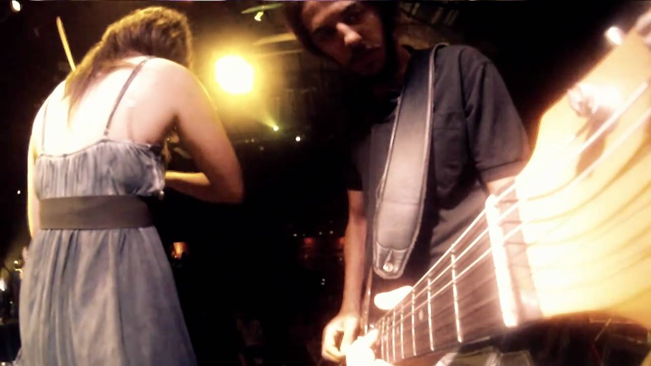 We Are Ghosts - 02 Radio's Dead (There's Somthing In Your Head)