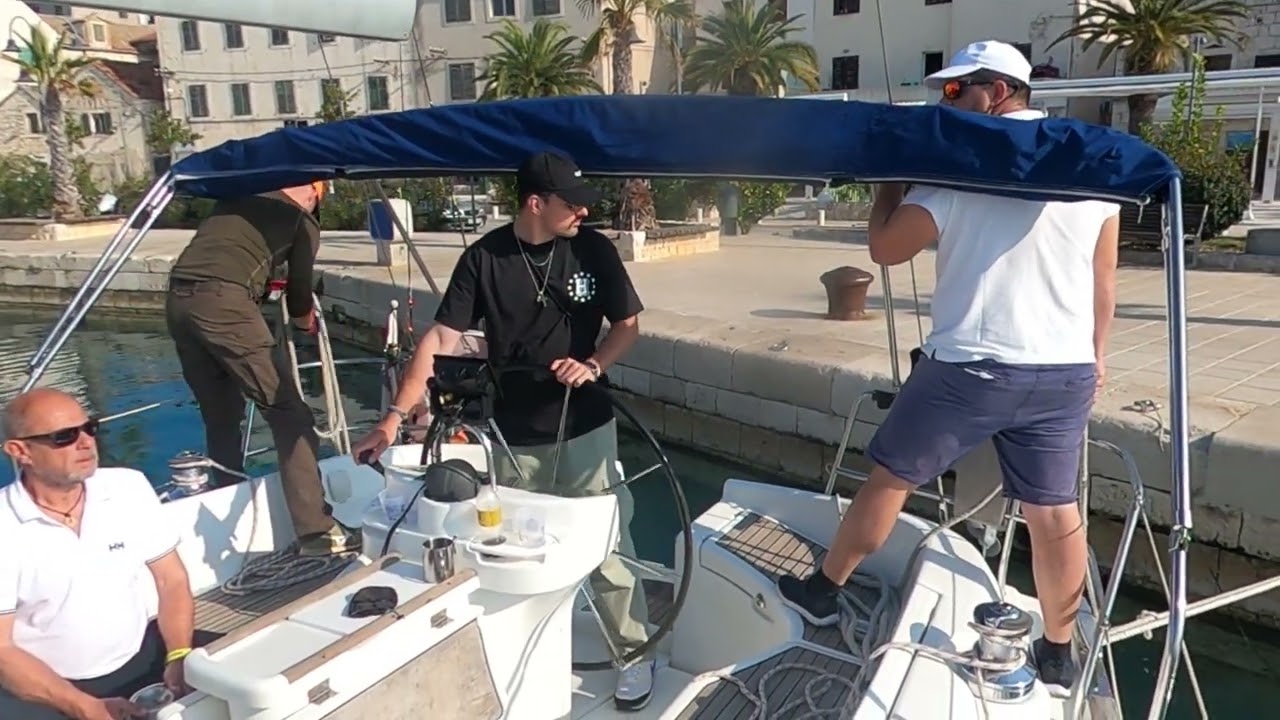 Indulási manőver / Adriai tanfolyam / I. szint / 2024. nov.  Ocean Sailing SE oceansailing.meder.hu