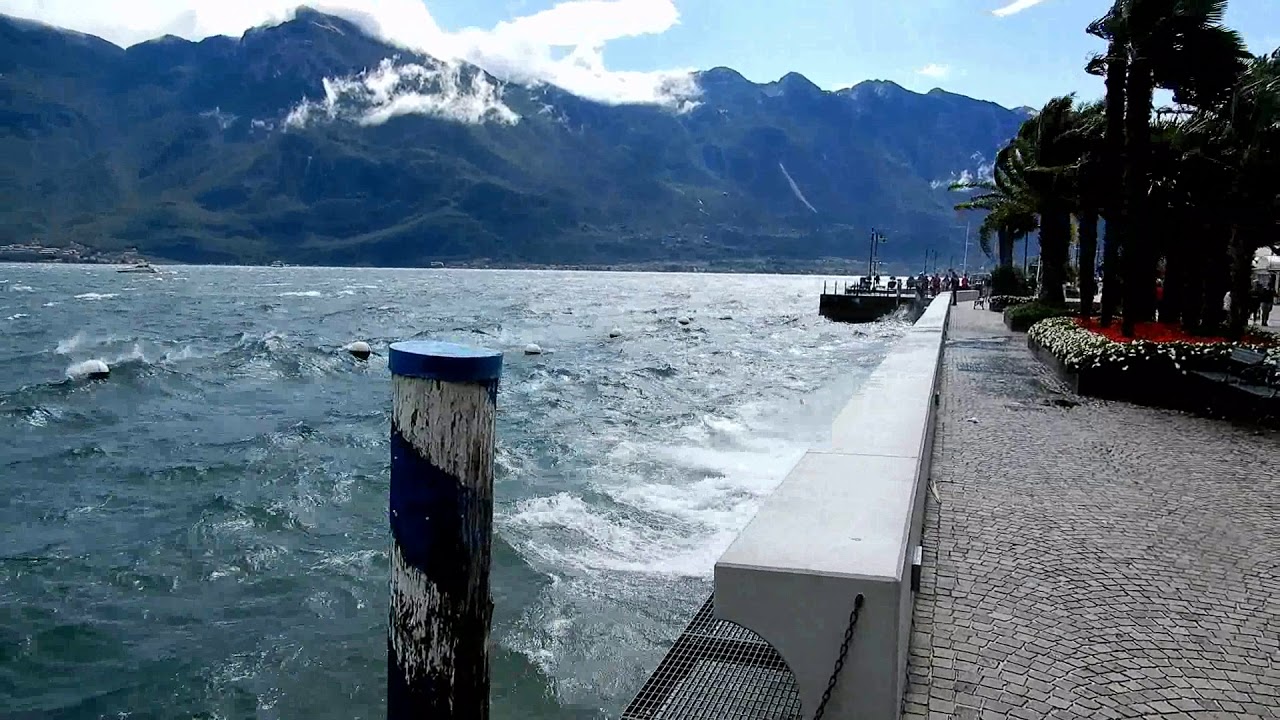 Sturm und Unwetter in Limone sul Garda - Gardasee -  Italien