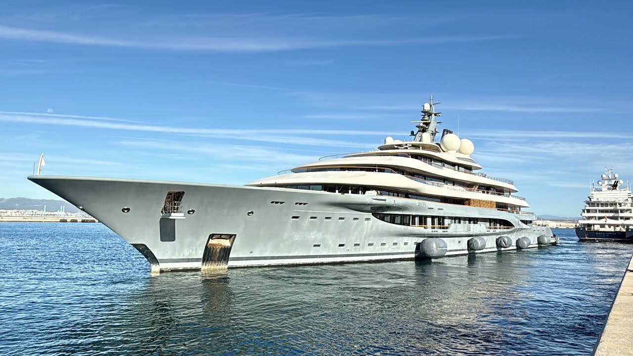Flying Fox 136m Superyacht Full Undocking Video 