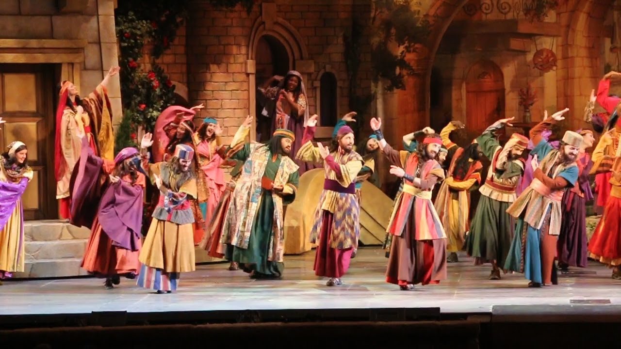 Back Stage & More: A Day In the Life of a S&S Performer