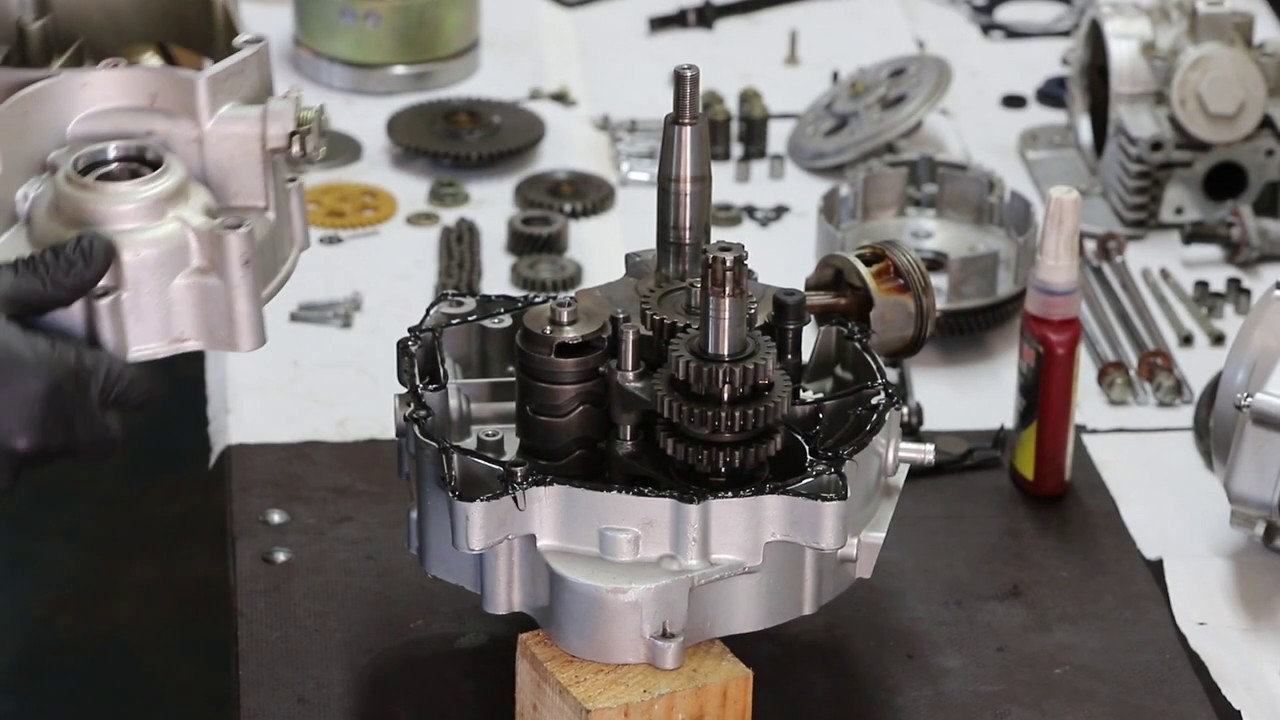 Seconda parte, Assemblaggio motore Beta 125 RR 4 tempi.