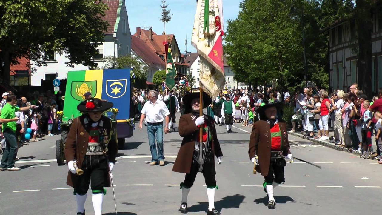 Fanfarenzug Löwen, Baienfurt, Festumzug (1)