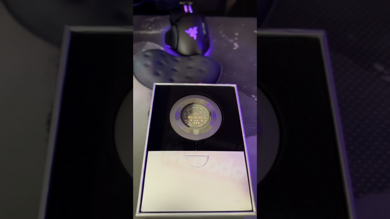 Unboxing Mcdodo wireless fast charger #unboxing #fastcharging #appleiphone14promax