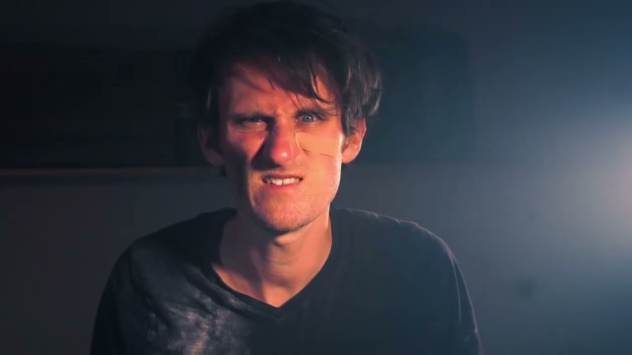 Umsonst.* - E-DRUM (Official Video)