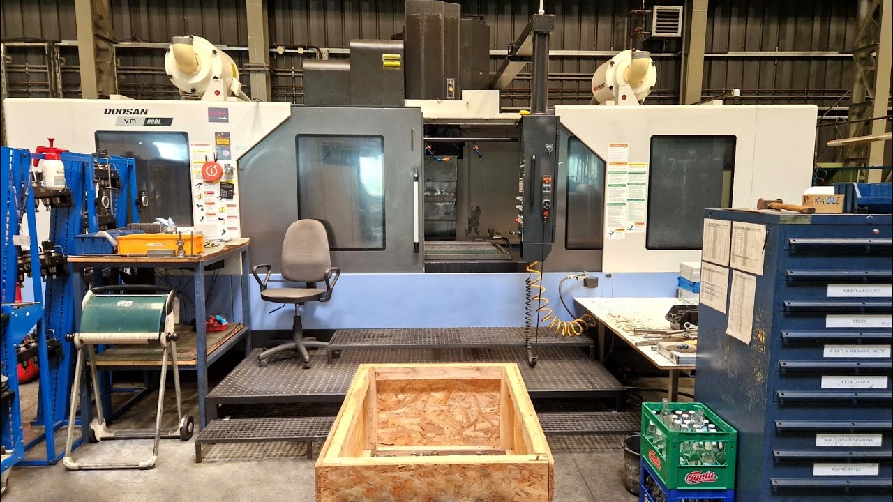 Centrum obróbcze pionowe CNC DOOSAN VM 960L