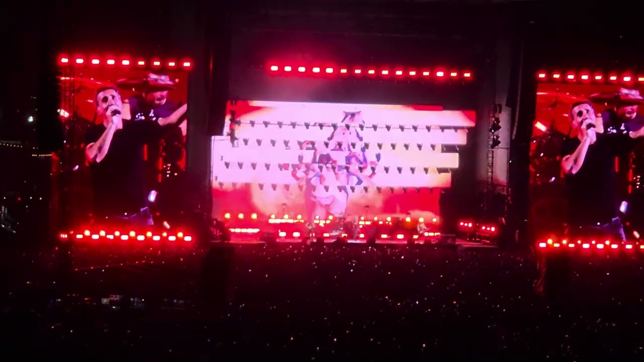 System of a Down - 'Soldier Side (Intro) & BYOB' Live Toronto 2025
