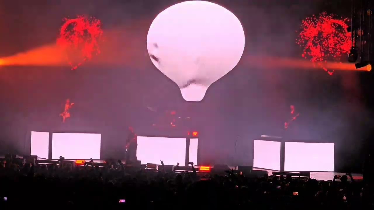 BULLET FORT MY VALENTINE - LE ZENITH PARIS - vendredi 7/10 /25