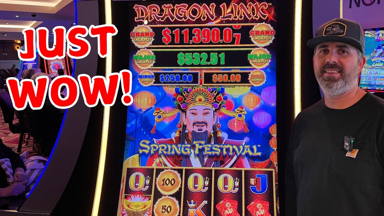 A HUGE BONUS! Saved Our Session! Playing Dragon Link Spring Festival Slot Machine 