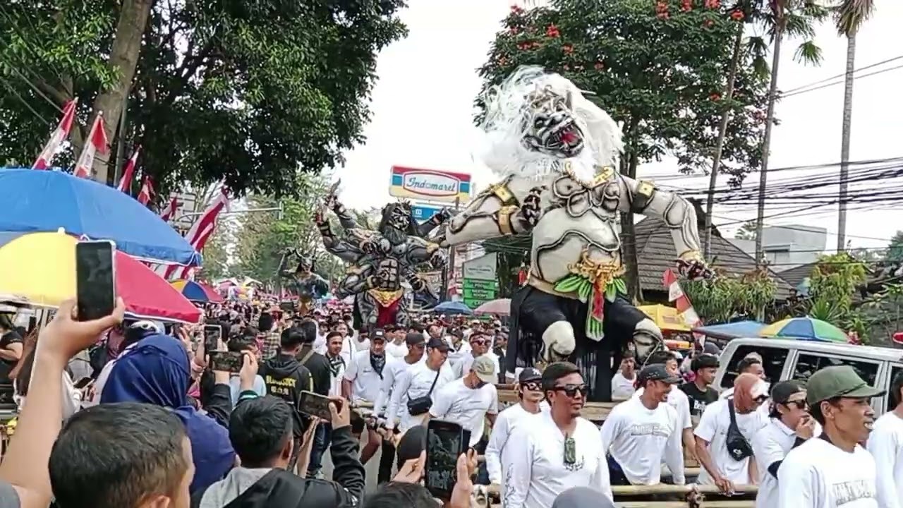 Karnaval HUT RI ke 80 Kembang Bandung Barat