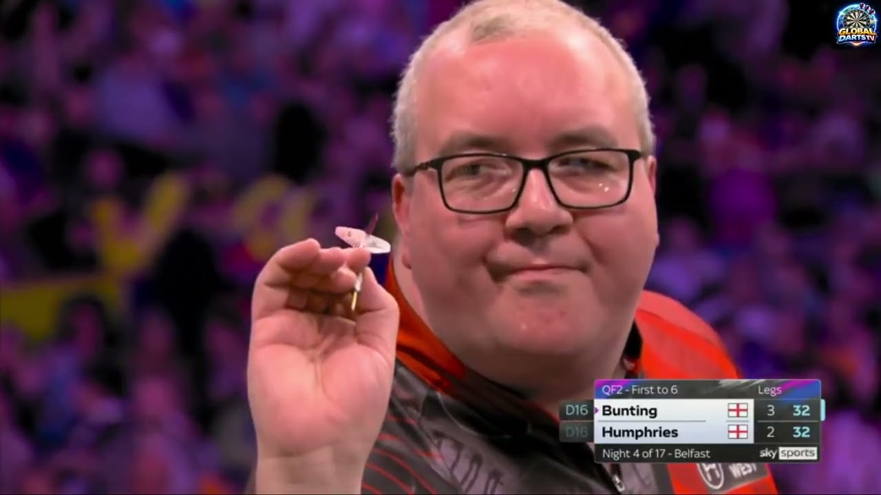 Luke Humphries vs Stephen Bunting Premier League - Night 4 - Quarter-finals