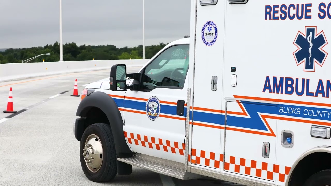 safe positioning an ambulance at roadway