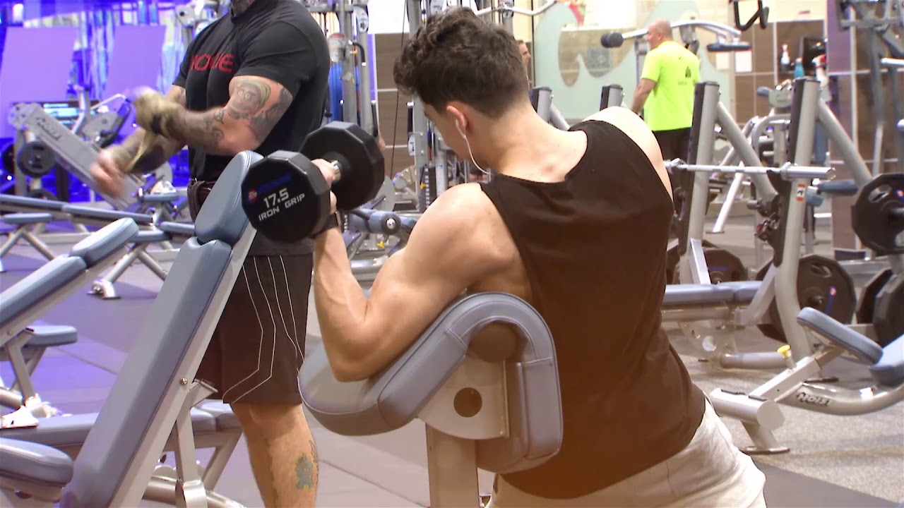 24 Hour Fitness - Massapequa, NY