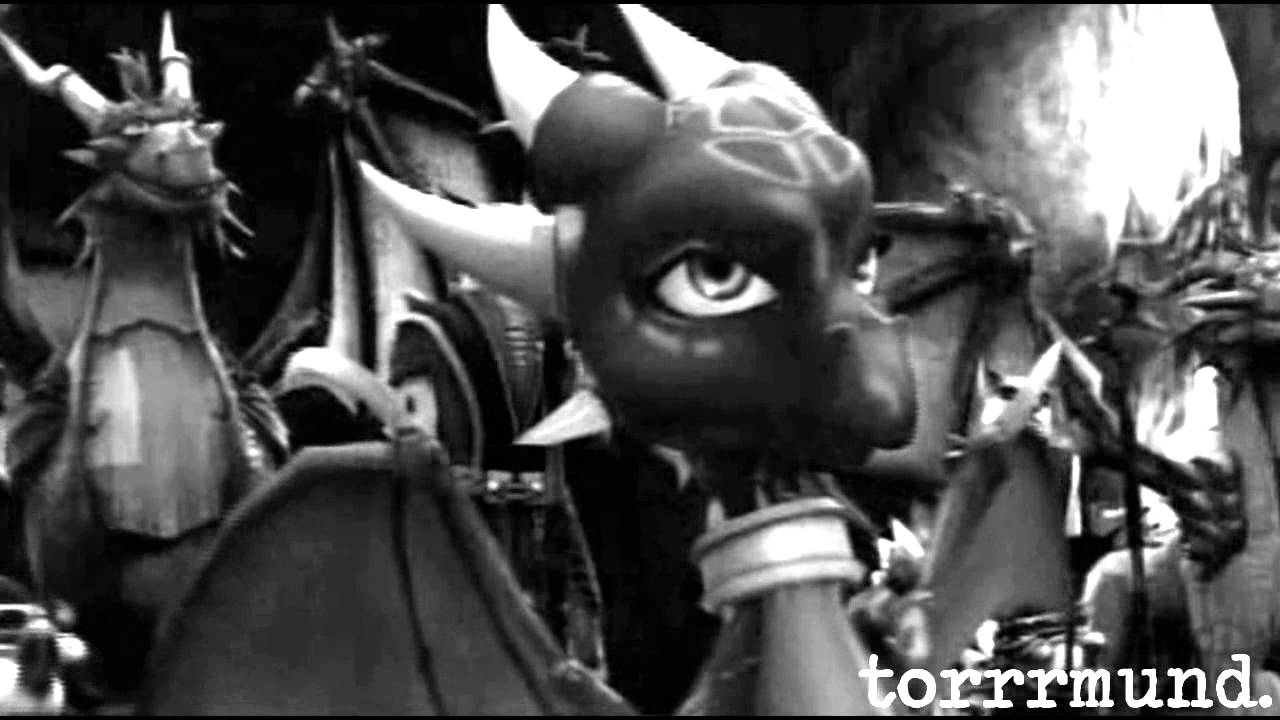 Cynder ~//DISTURBIA