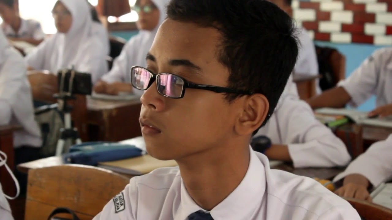 Video Pembelajaran IPS Terpadu (PPKn - Universitas Lampung) : SMP Negeri 1 Natar, Lampung Selatan