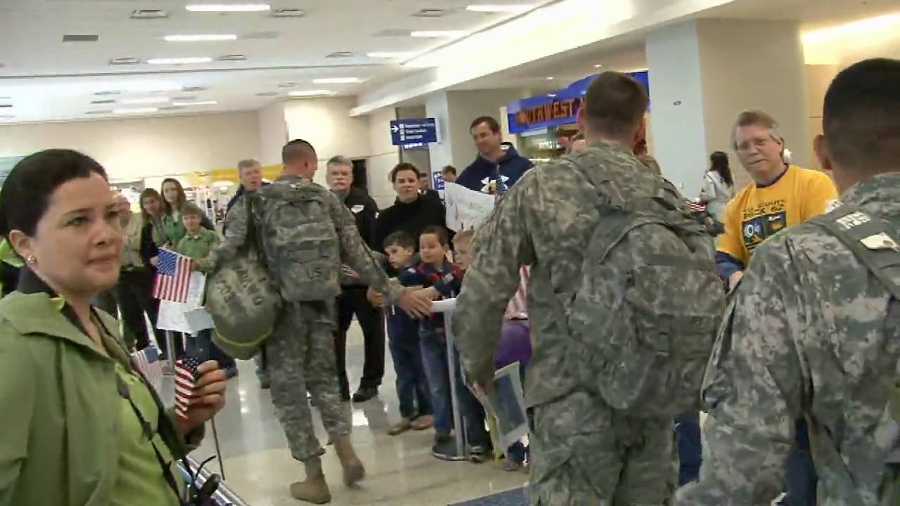 Troops at DFW Mar 17 2010 9am