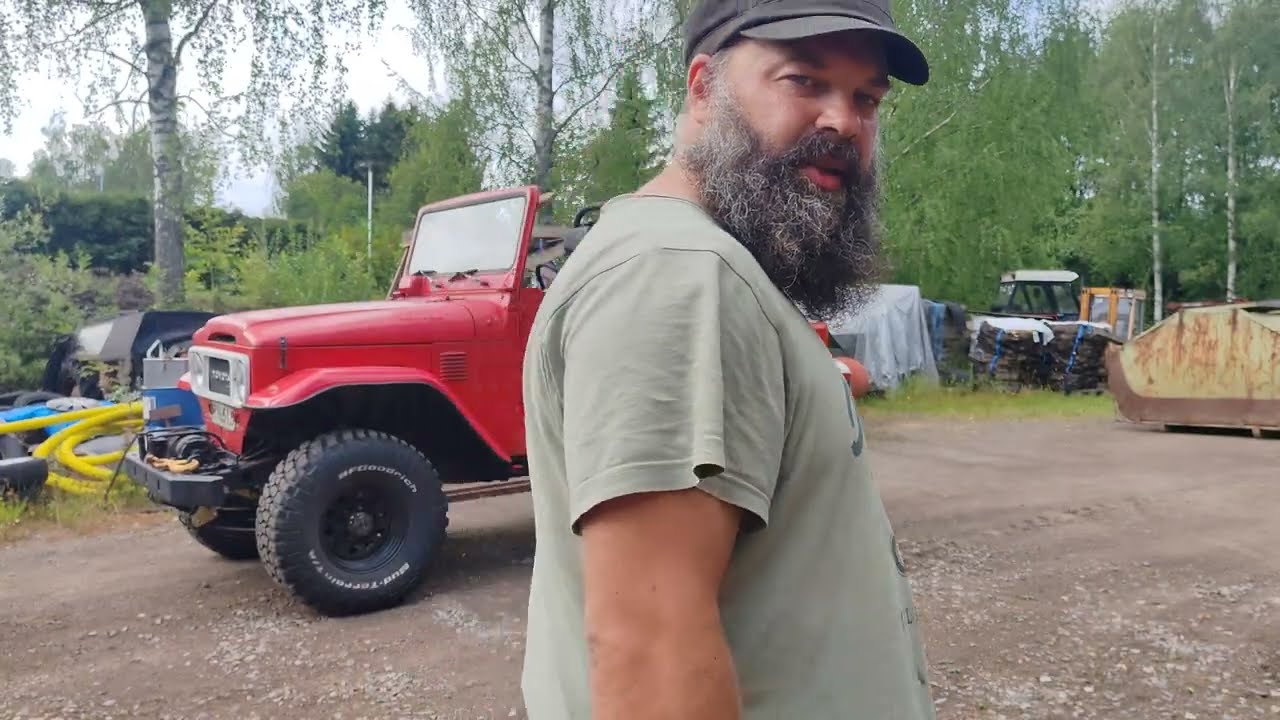 Näin nopesti bj katto menee paikalleen? Tai eihä se viel kii oo